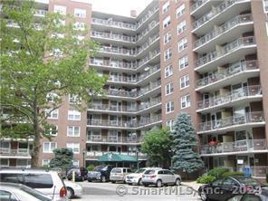 Building Photo - 91 Strawberry Hill Ave Unit APT 736