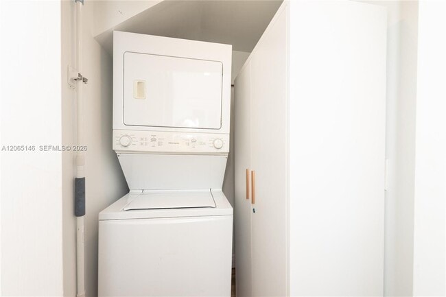 Photo - 1450 SW 20th Ave