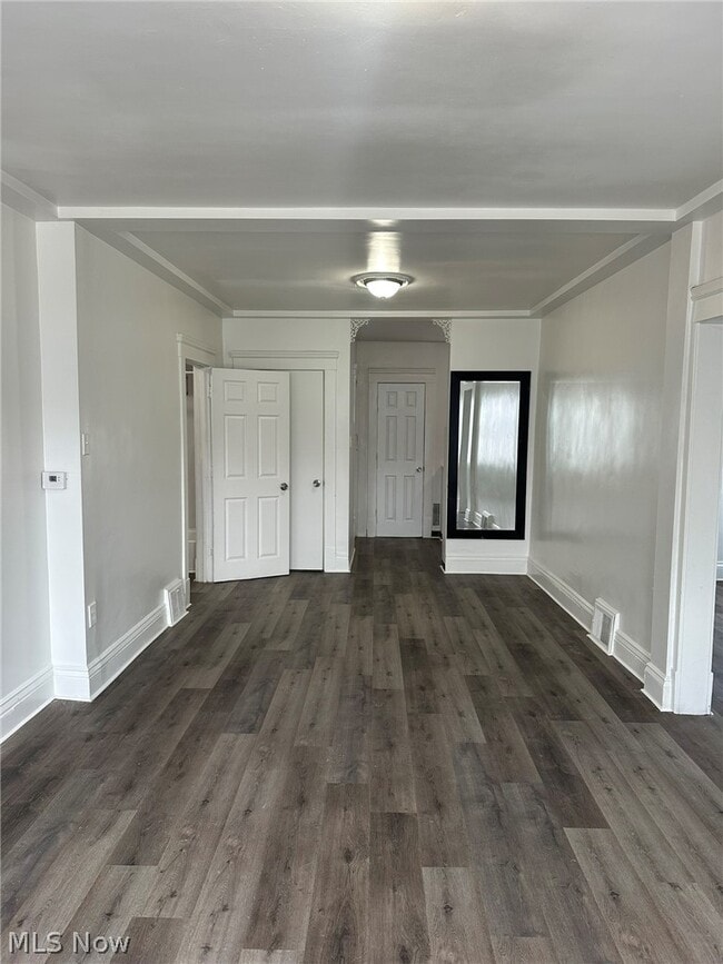 Photo - 3384 W 63rd St Unidad 1