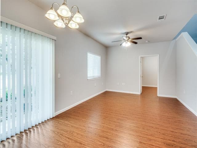 Photo - 751 Pipeline Ct