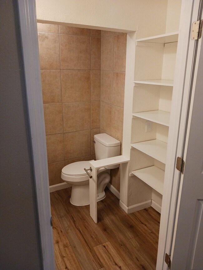 Photo - 2721 Sidney Ave