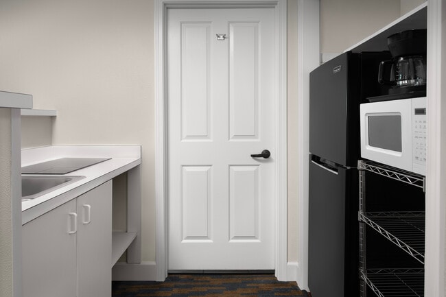 King Suite - Kitchen area