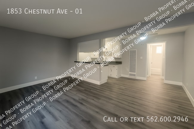 Building Photo - 1853 Chestnut Ave Unit 01