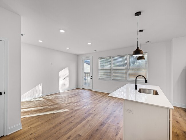 Photo - 521 Lambuth Blvd Unit A