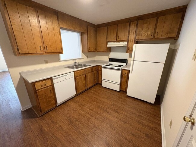 Photo - PRE LEASING AUGUST 7 2026!