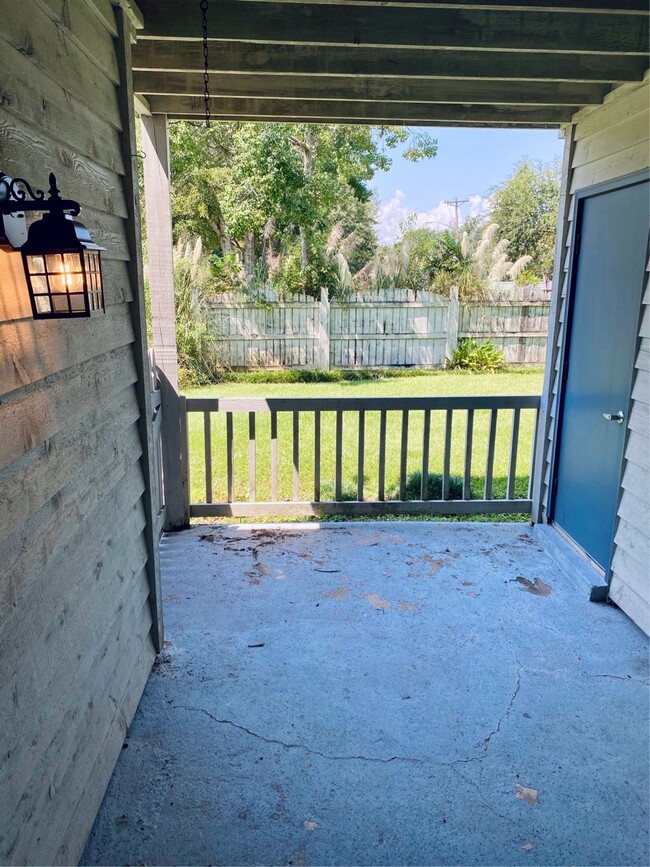 Photo - 200 Autumn Dr