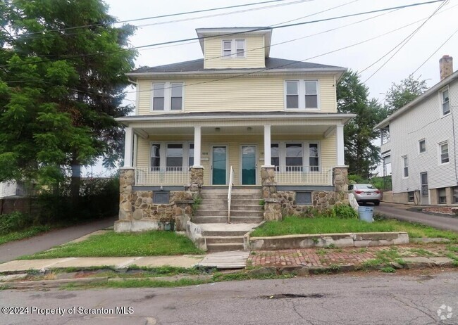 Building Photo - 1311 Short Ave Rental