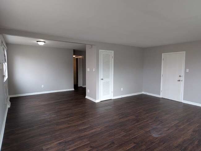 Photo - 110 Cromwell Pl Unidad 1