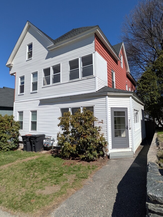 Front of Building - 27 McKinley Rd Unit 2