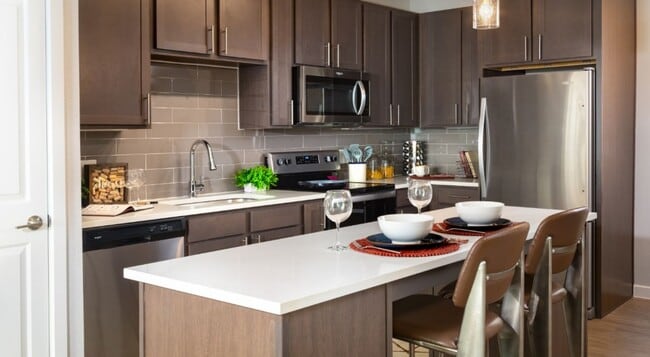 Photo - 500 Throckmornton-1502.795 Unit 1502.795