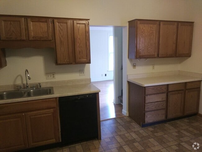 Building Photo - 119-119 S 2nd St Unit 119 Rental