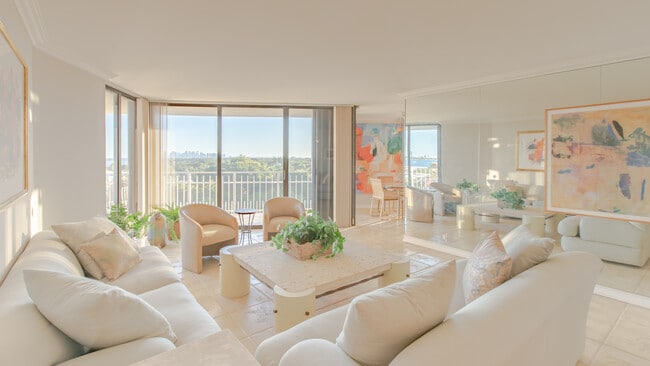 Photo - 1000 Quayside Ter Unit 812