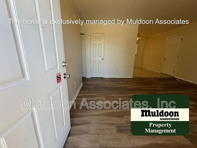 Photo - 4430 Drummond Cir