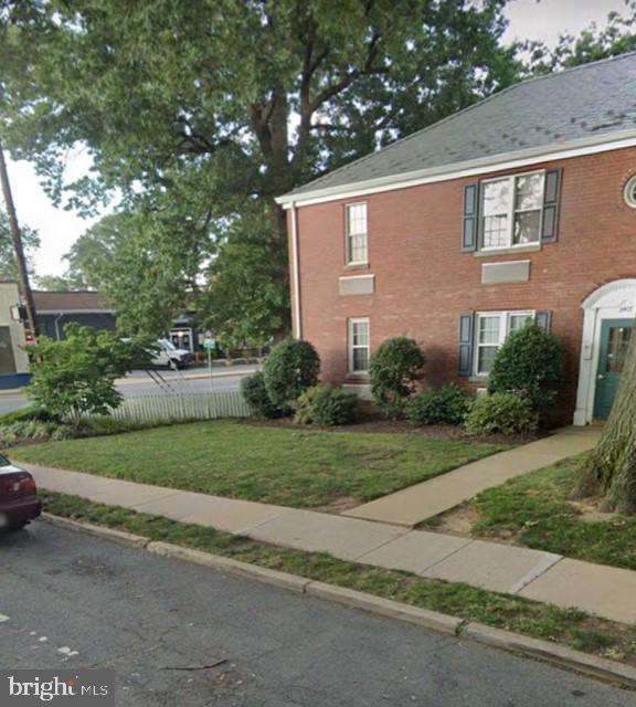 Building Photo - 3407 Commonwealth Ave Unit B Rental