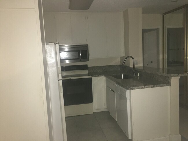 Photo - Upgraded One Bedroom Condo in Pacific Beach! Unit 5-131