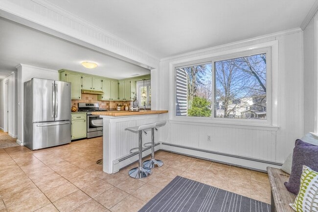 Photo - 115 Washington St