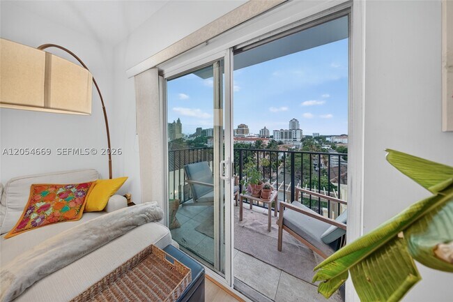 Photo - 1627 SW 37th Ave Unit 401