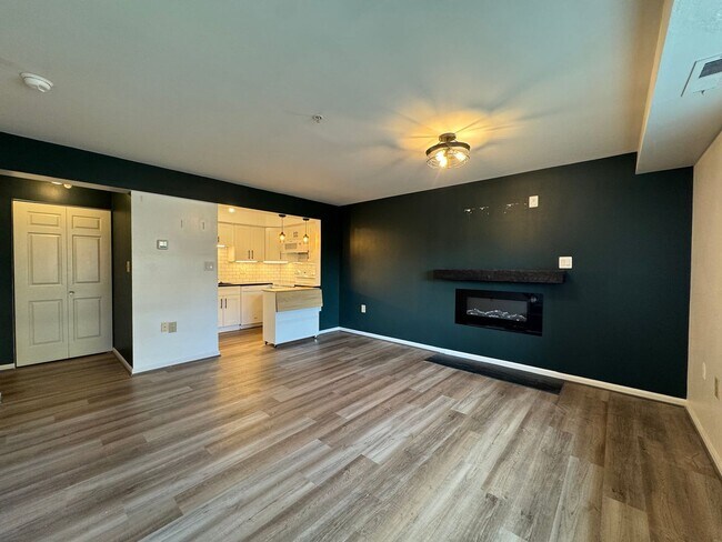 Photo - Bright and Cozy 1 Bed 1 Bath Condo In Beau...