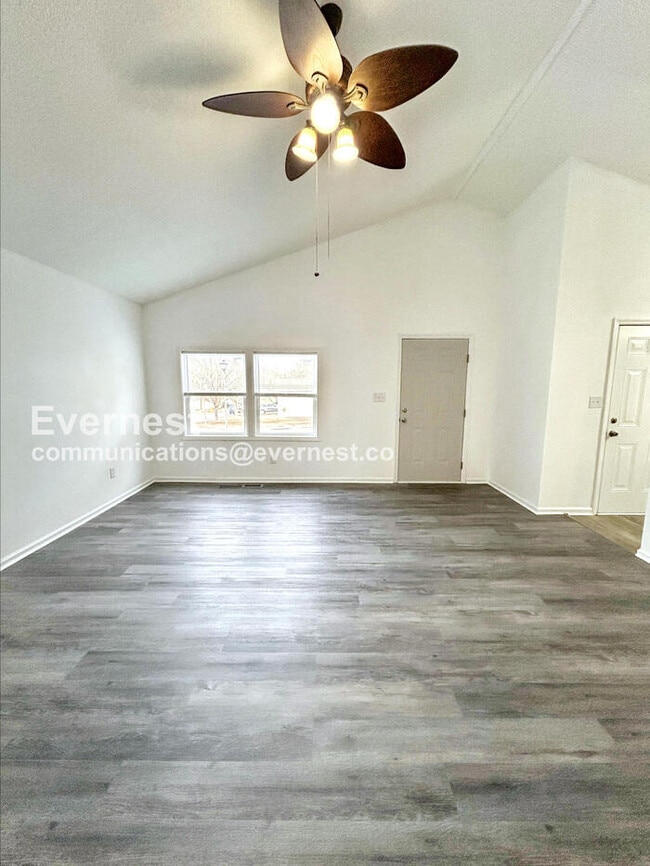 Photo - 3214 Westbury Dr