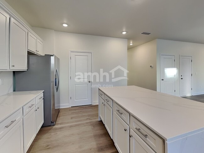 Photo - 3514 Shane Hill Rd SW