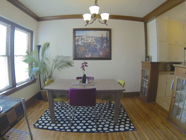 Photo - Hillside Apartments