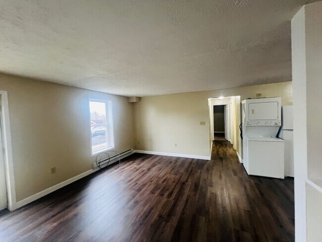 Photo - 1107-1111 Burns Ave Unit 1111 Burns Avenue