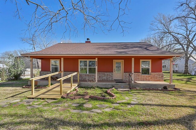 Photo - 102 N Moore St Casa