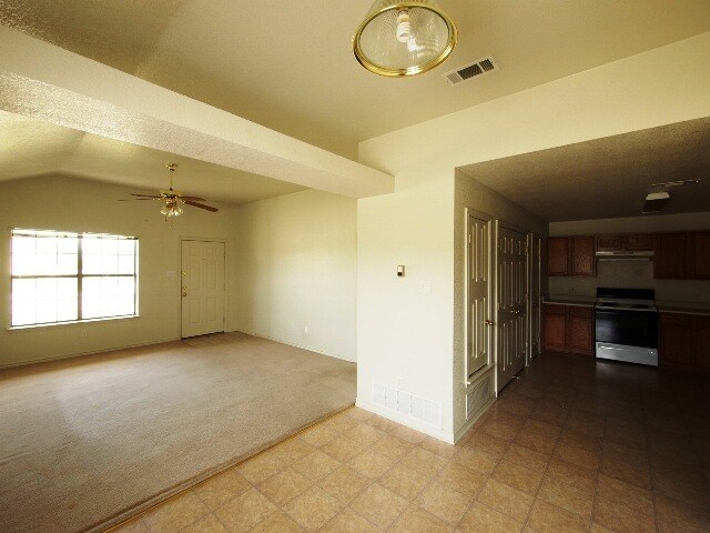 Photo - 202 Janelle Dr Unit B