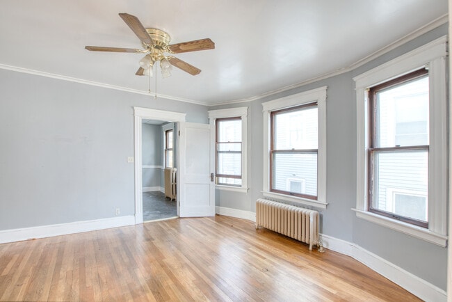 Photo - 226 Ledgeside Ave Apartment Unit 228