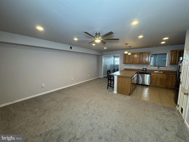 832 Woodchuck Ln