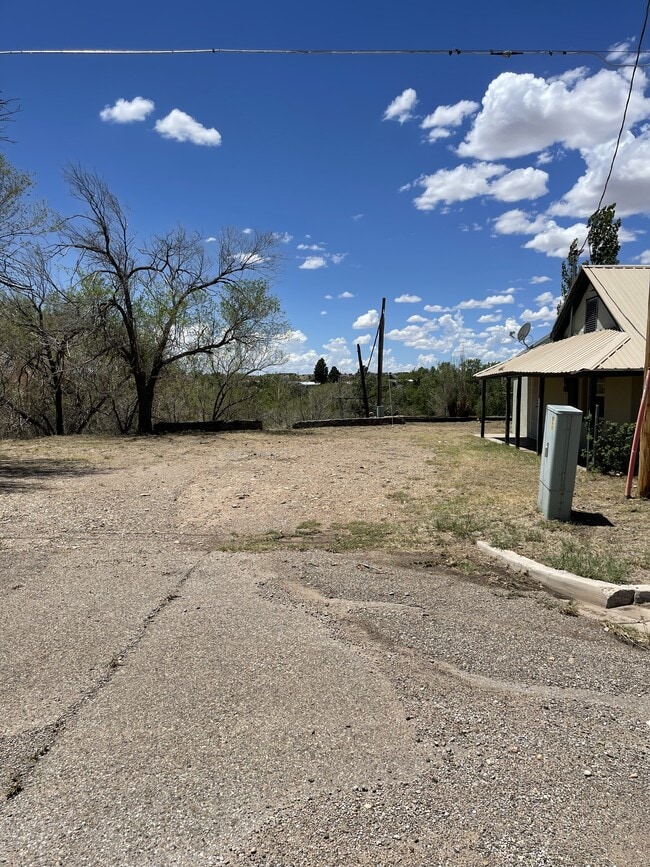 Photo - 361 S 2nd St