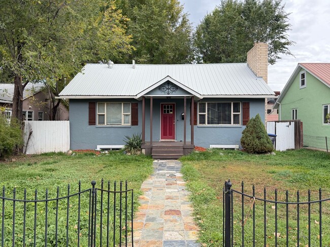 Charming 4-Bedroom Home in Prime Location ... - Charming 4-Bedroom Home in Prime Location ...