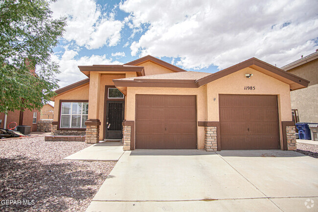 Building Photo - 11985 Mesquite Lake Ln Rental