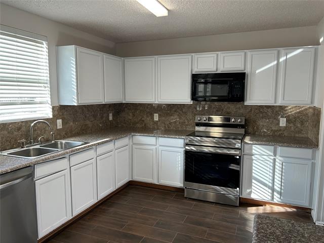 Photo - 3904 Kathryn Way