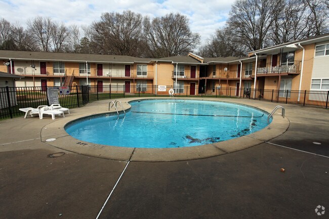 Pool - Melrose Place