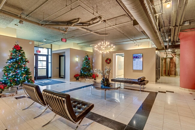 Photo - 6533 E Jefferson Ave Unit 604