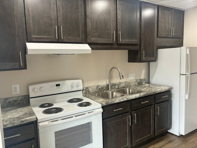 Photo - 302 S Main St Unidad 1