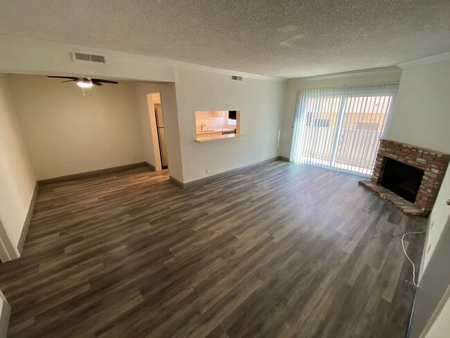 Photo - 1444 Centinela Ave Unidad 3