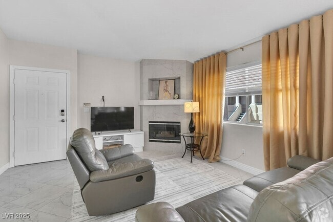 Building Photo - 1545 Lake Placid Terrace Unit 1545 Rental