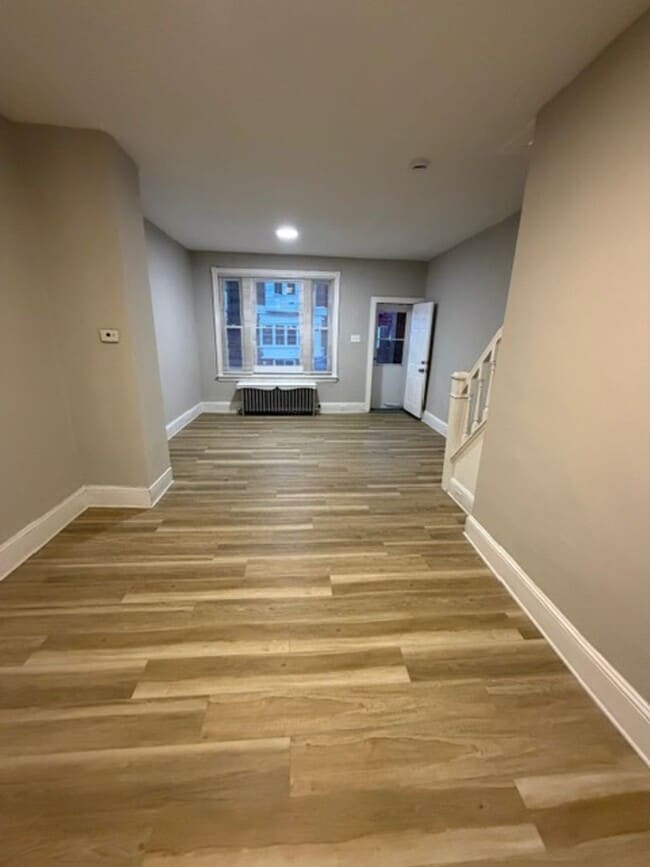 Photo - Spacious 3 Bedroom Grays Ferry