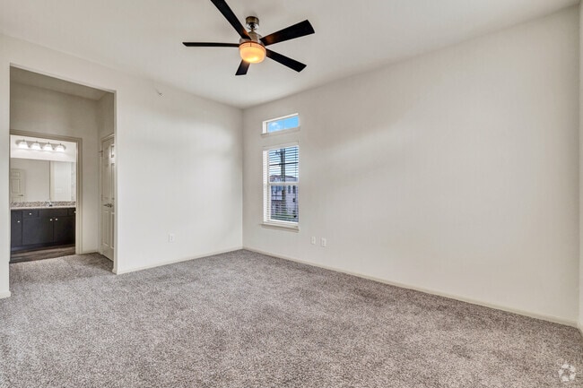 2BR, 2BA - 1,266SF - Primary Bedroom