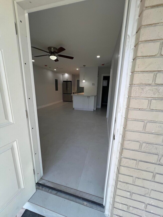 Photo - 4951 SW 28th Terrace