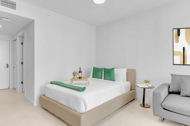 Photo - 501 NE 1st Ave Unit SI ID1505755P