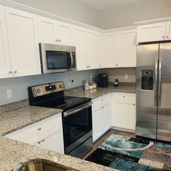 Shelby Pointe Village Apartments Townhomes for Rent Shelby Township