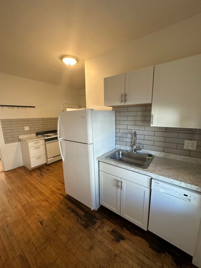 Photo - 148 Fifth St. Unit 2 Unit 2
