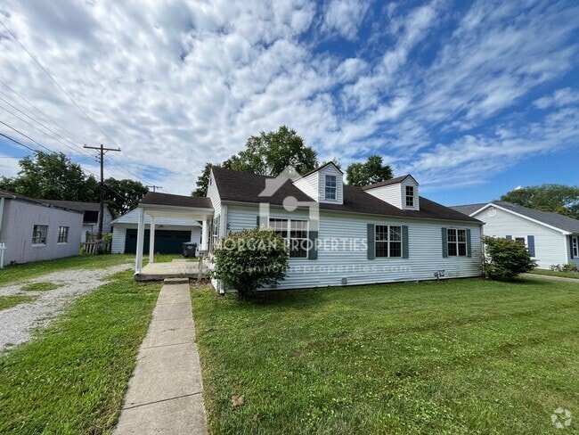 Building Photo - 211 Vasbinder Dr Rental