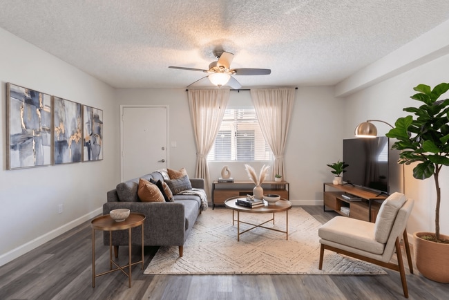 Camelback Cove Apartments