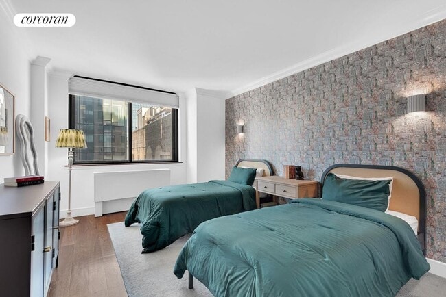 Photo - 280 Park Ave S