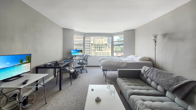Photo - 535 N Michigan Ave Unit 2710