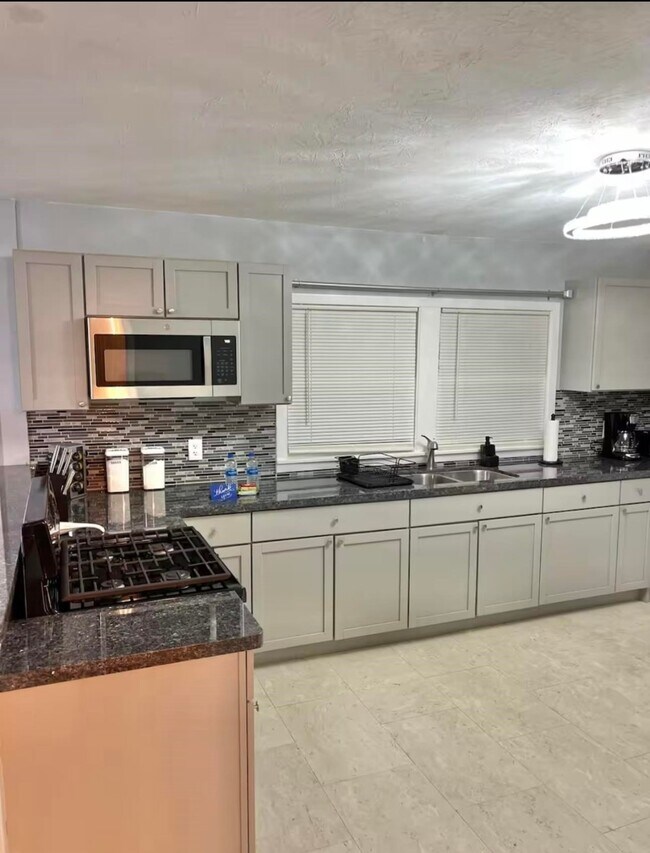 Photo - 1908 N 16th St